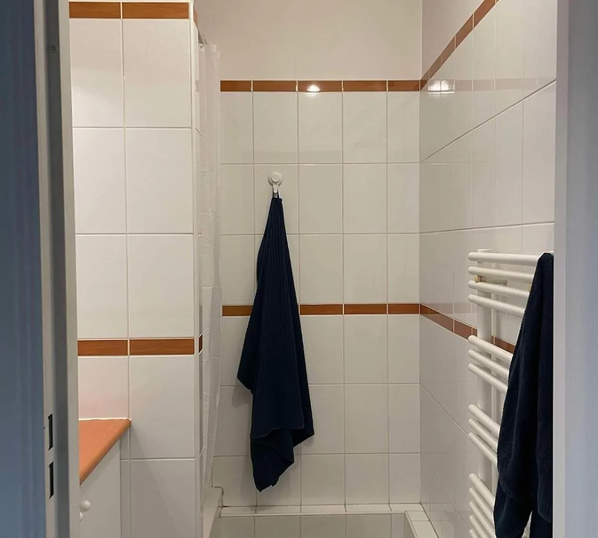 Spacious And Bright Apartment - Canal St-Martin Parijs